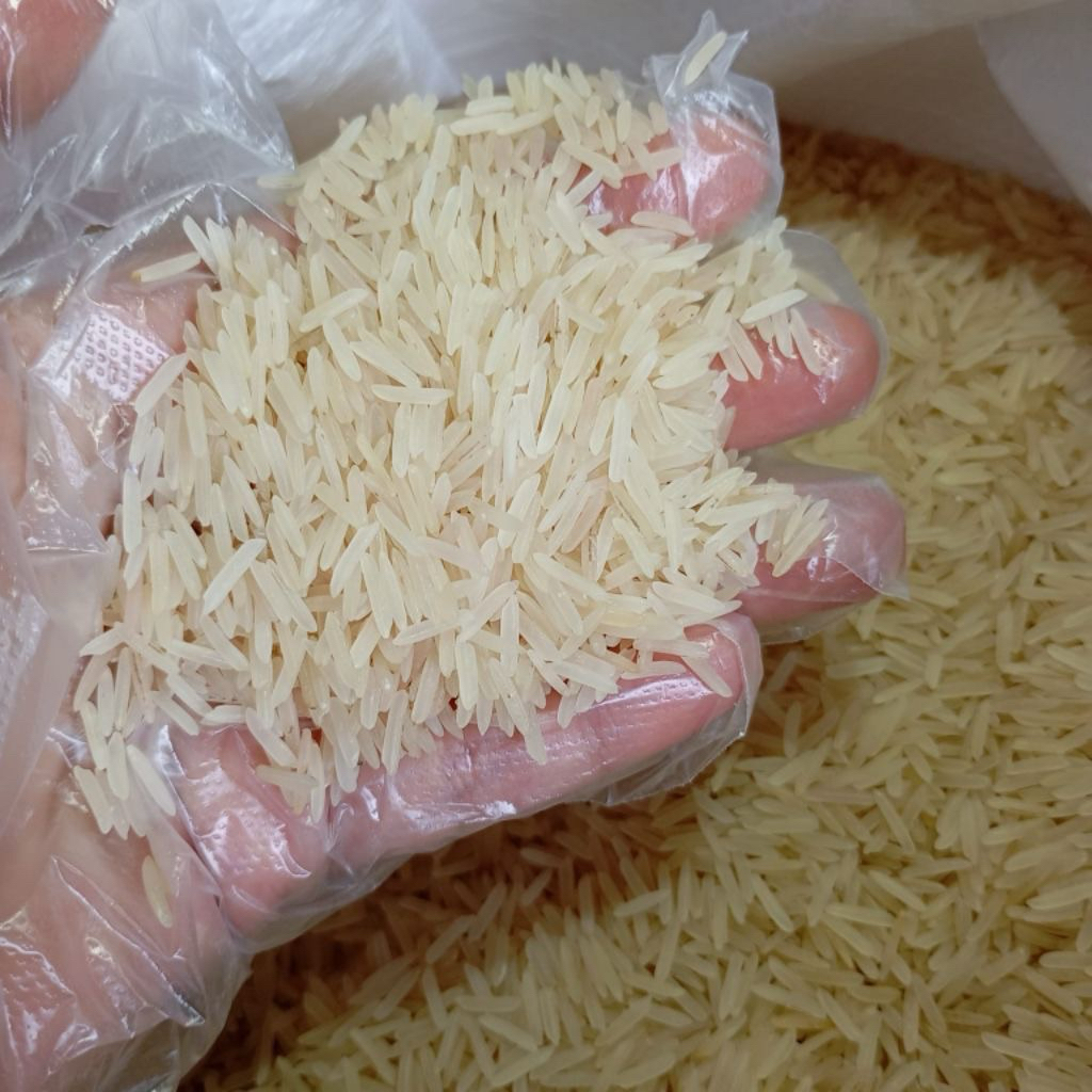 

Beras Arab Basmati Repack 1Kg Berkualitas Asli Beras Malai India