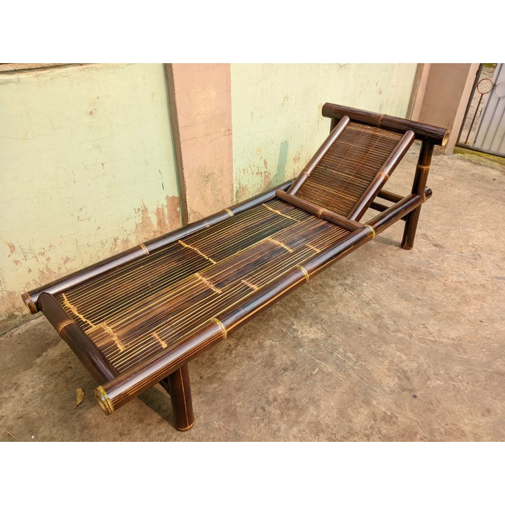 kursi bambu hitam rosbang sender/kursi malas/kursi taman