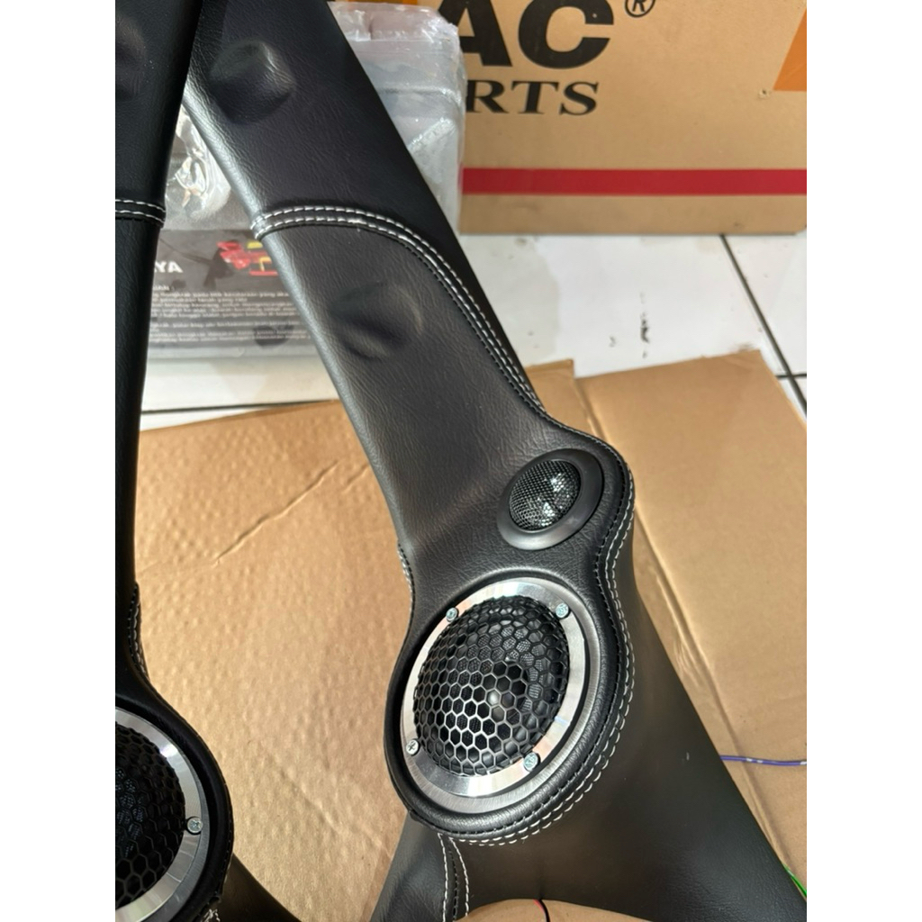 pillar  3 way grandmax luxio