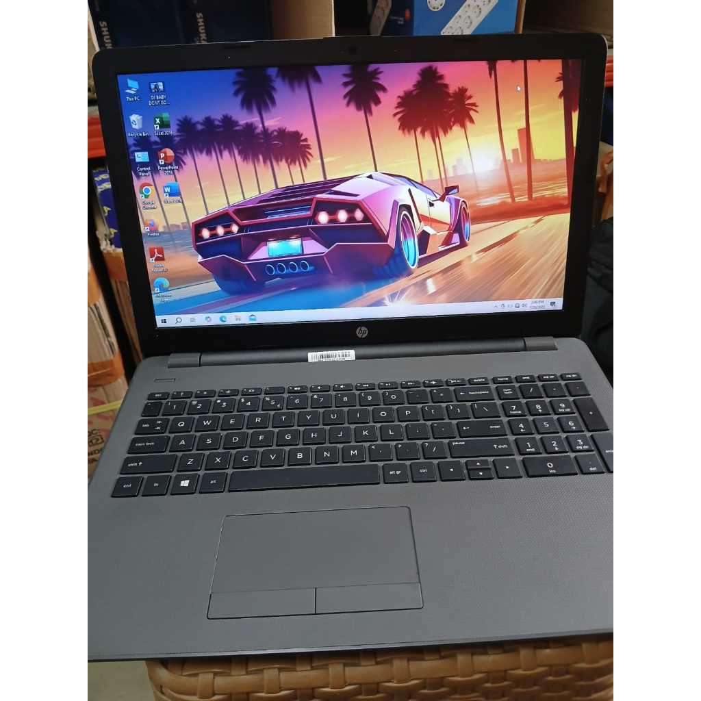 Laptop HP i3 Ram 8 Windows 10