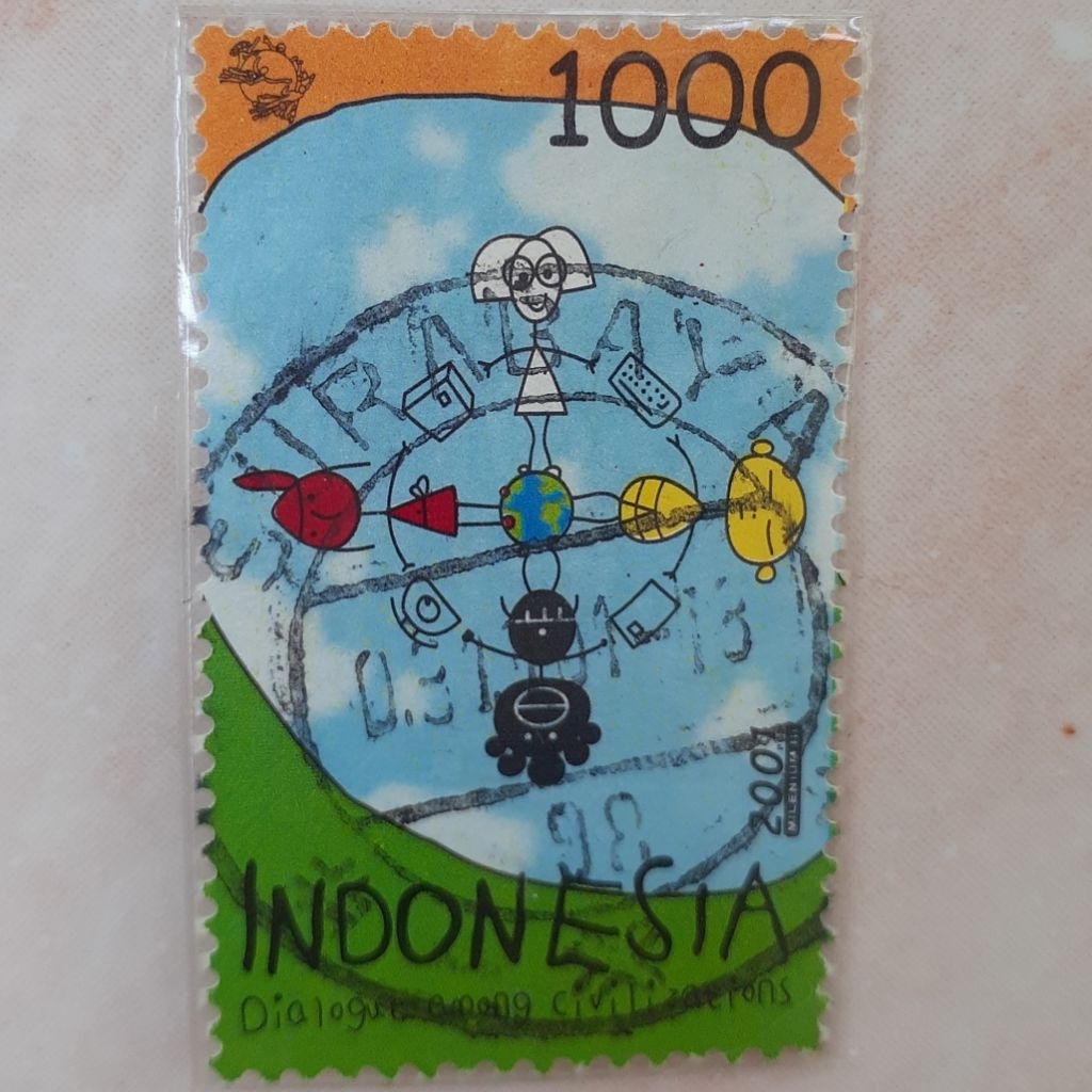 

(ID9) Perangko Indonesia Hari Pos Sedunia Tahun 2001