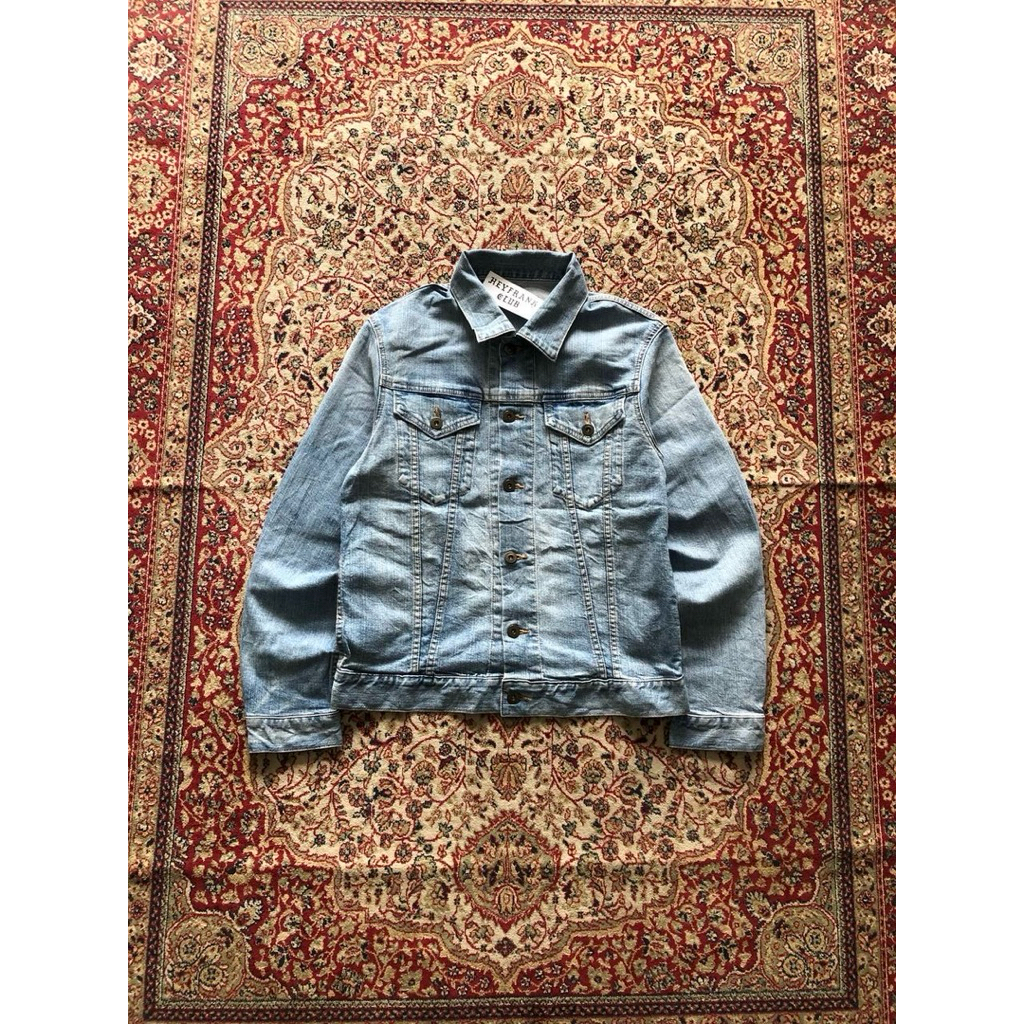 Uniqlo trucker jeans type 3 jacket Casual Uniqlo man trucker jeans jacket HG369