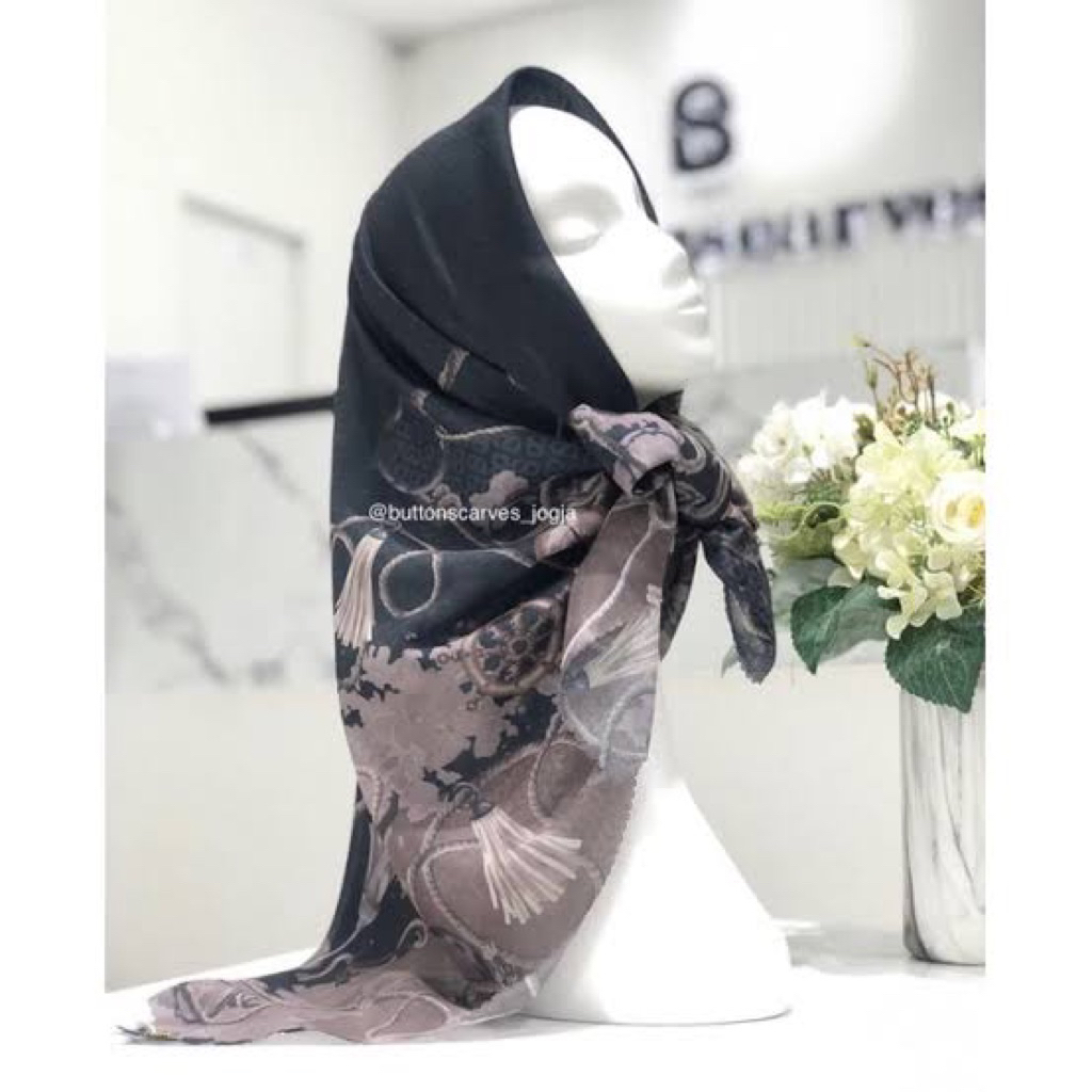 Scraf XL BUTTONSCARVES NAUTICAL ULA SERIES. BUTTONSCARVES Syari