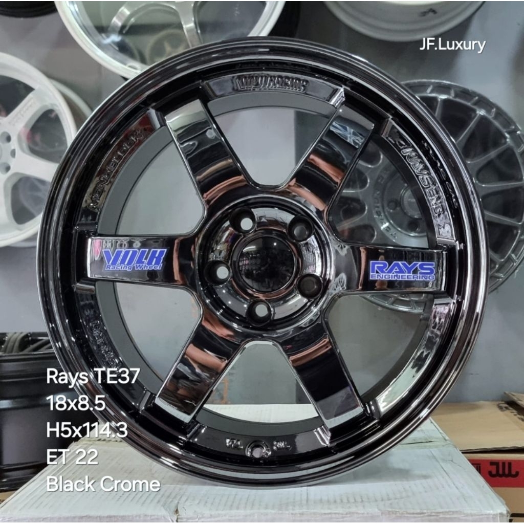 Velg Baru Rays TE37 Ring 18×8.5 Offset 22,Black Crome (1Set 4pcs)