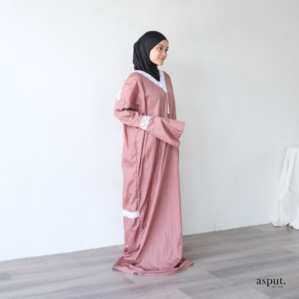 ASPUT - Aston Mukena Abaya Parasut