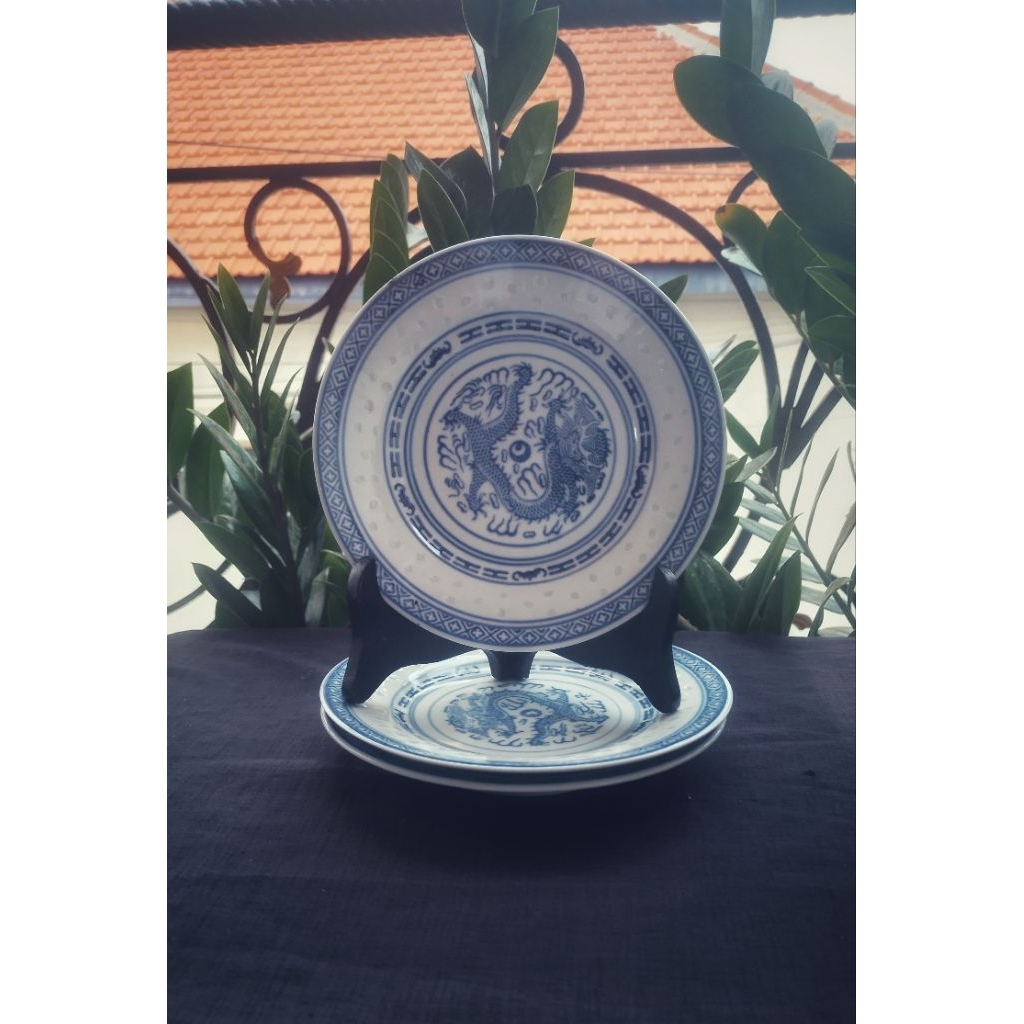Piring Keramik China