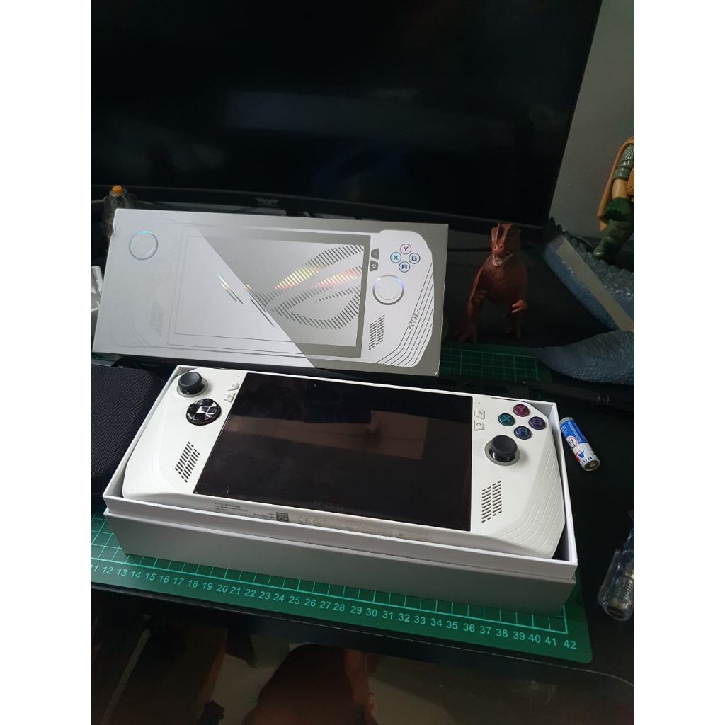 rog ally z1 extreme 1TB