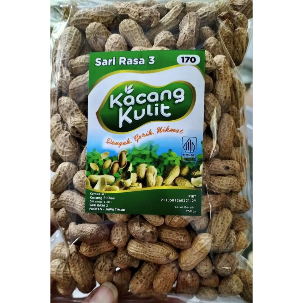 

Kacang Kulit Oven Gurih - 250gr / Kacang Tanah Asin / Snack Murah