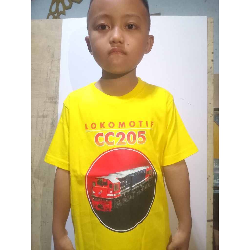 Kaos Anak Motif Kereta Api CC205 Terbaru