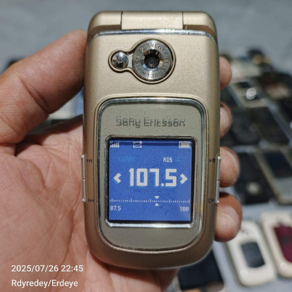 Dummy Hp Jadul Sony Ericsson Z710i