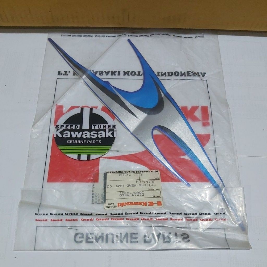 sticker cover lampu depan kiri zx130 pattern mark cover headlamp zx130 biru