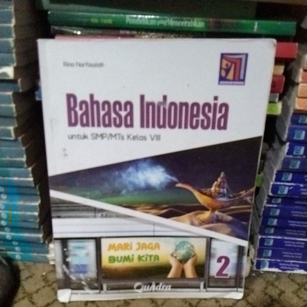 BAHASA INDONESIA QUADRA KURIKULUM MERDEKA SMP KELAS 8