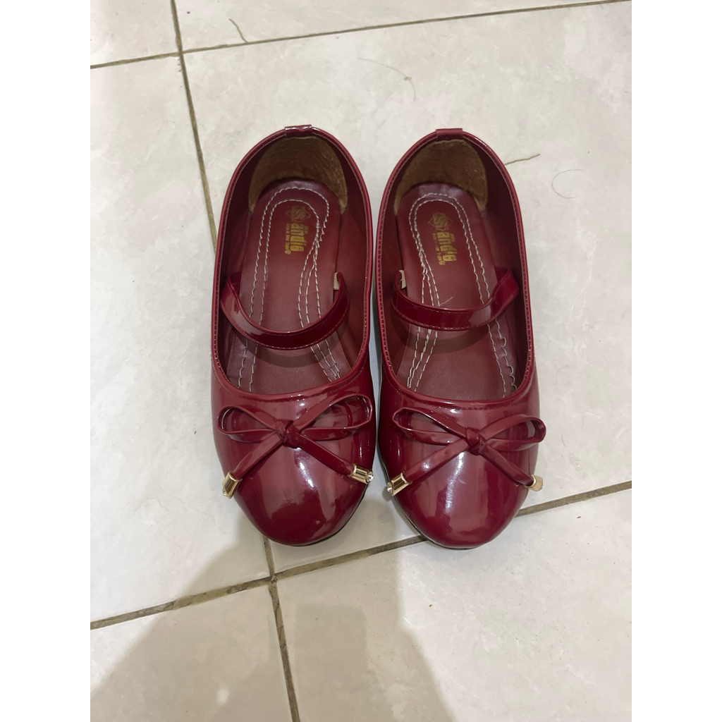 preloved flatshoes ANDIS maroon size 37 (23,5cm)