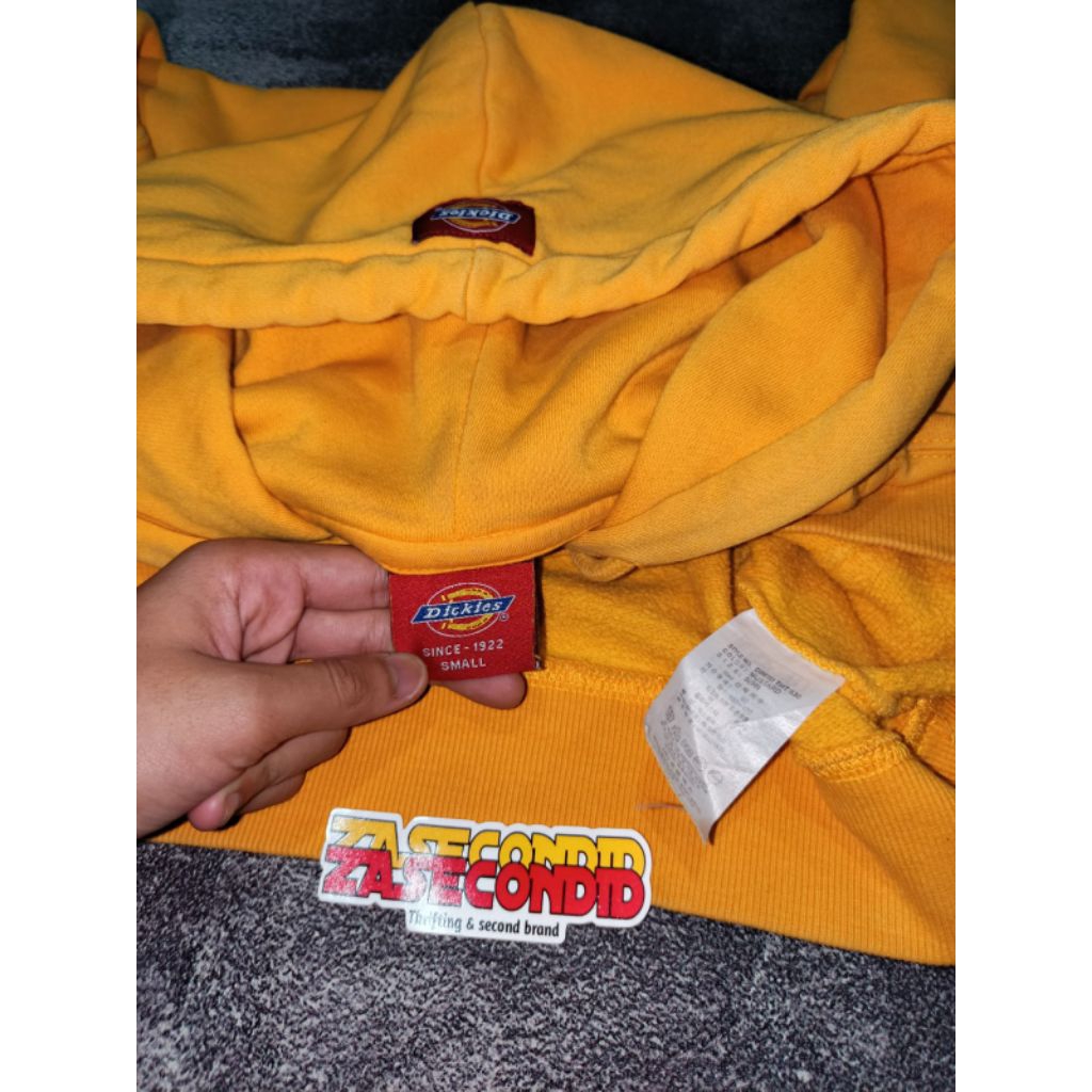 dickies kuning