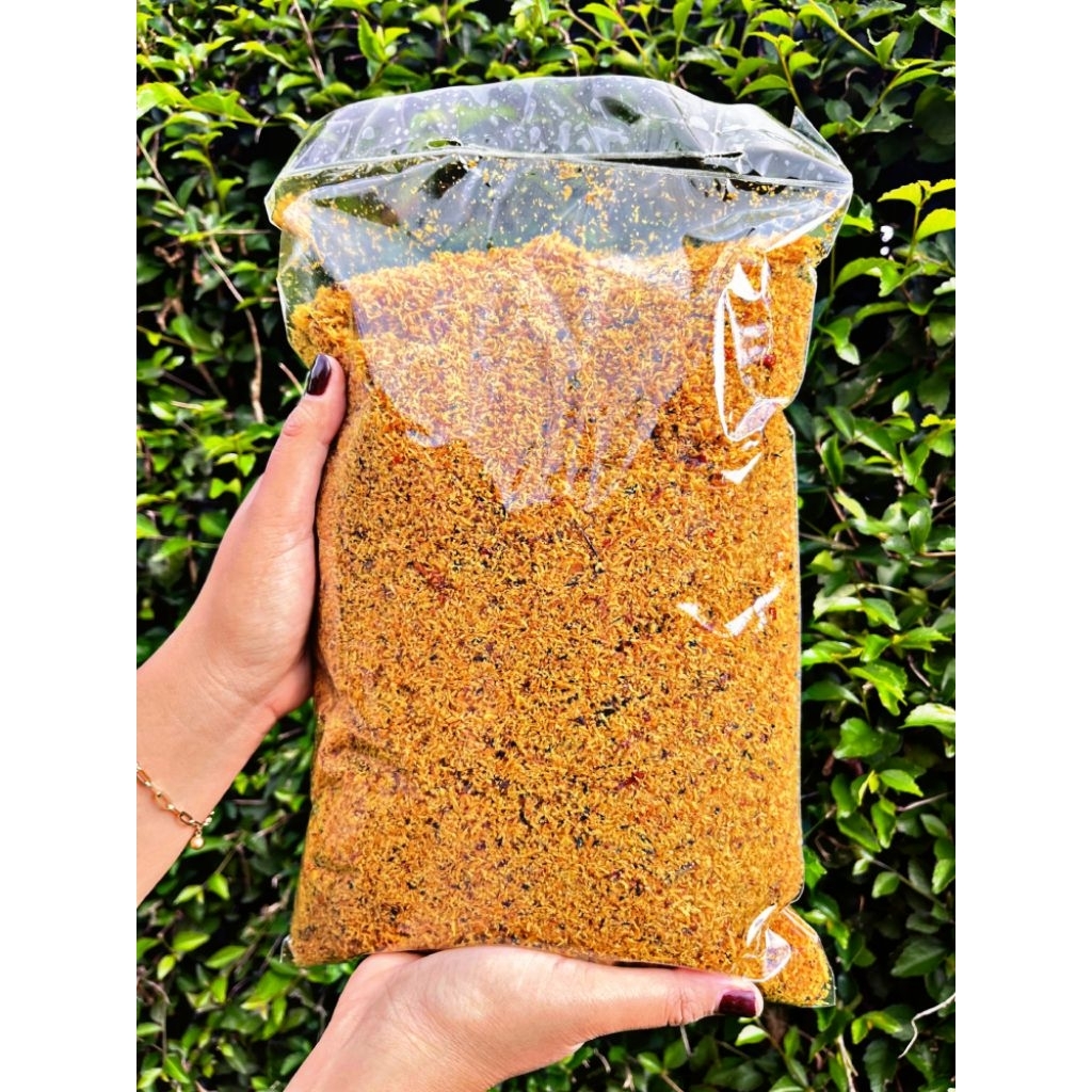 

serundeng kelapa pedes manis khas Bali