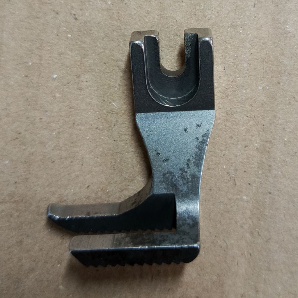 Terangshop17 Sepatu Mesin Jahit Walking Foot Typical 0303 (Besar)