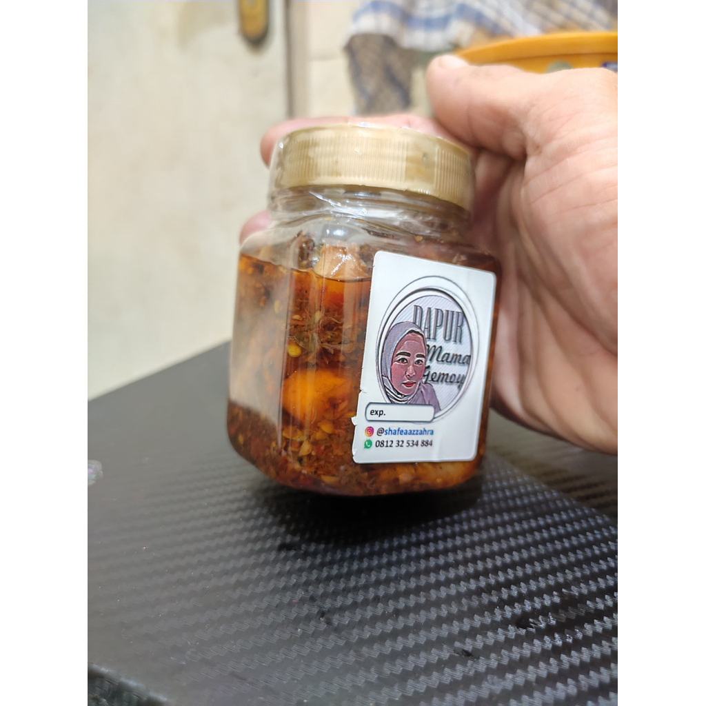 

Sambal Cumi Mama Gemoy