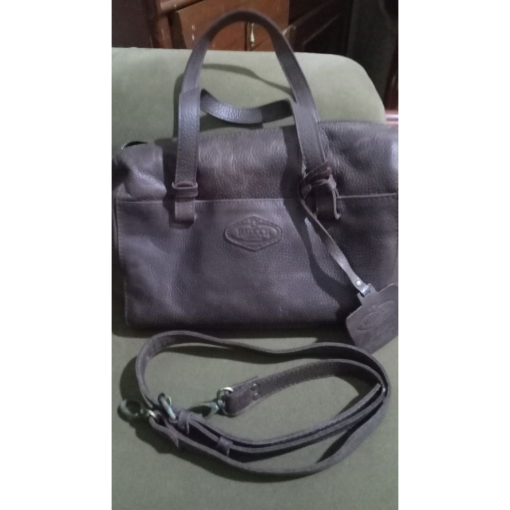 TasKulit*Asli*Radoce