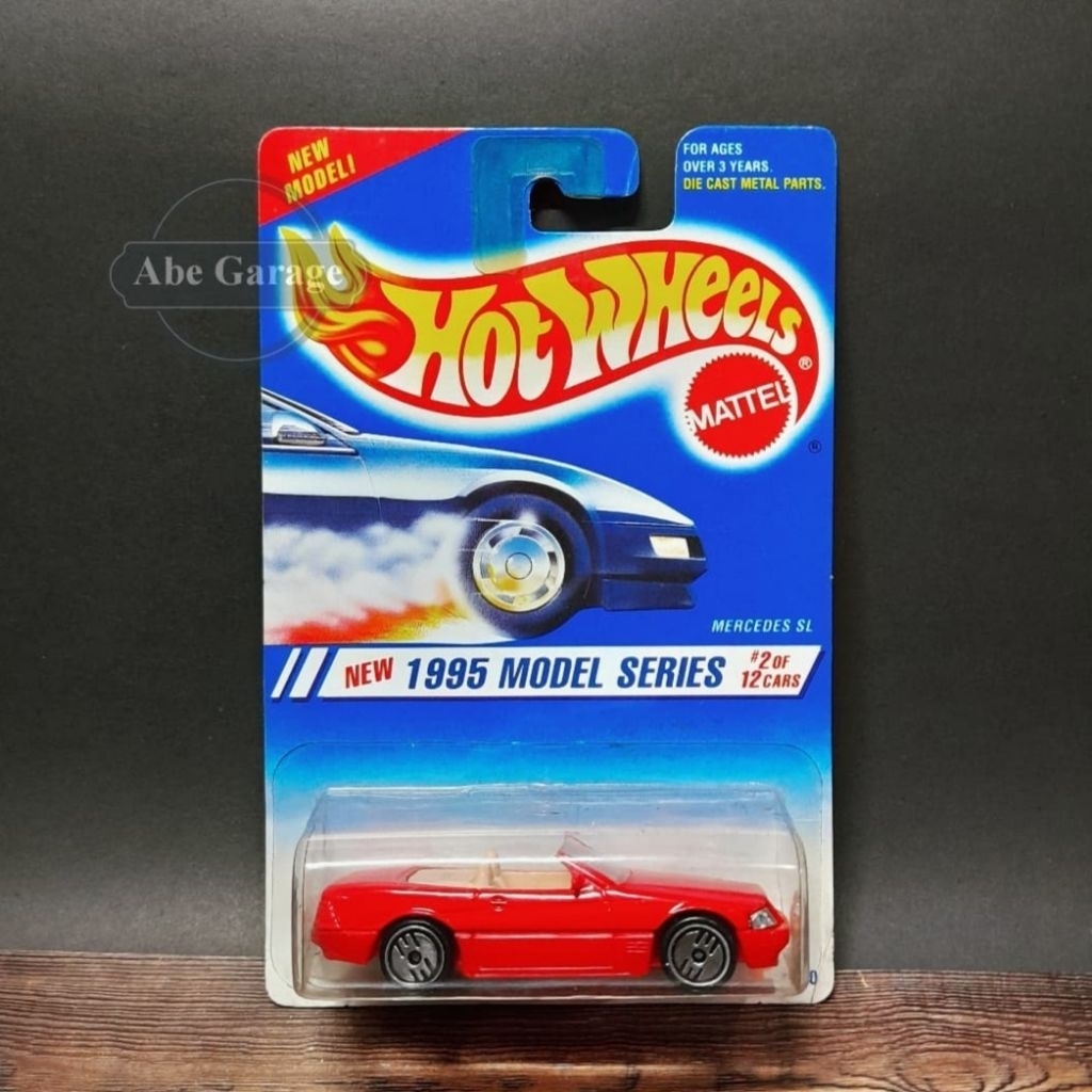 Hot Wheels Mercedes 500 SL red