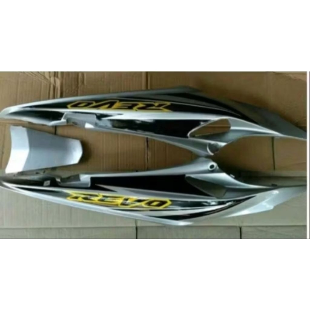 cover body motor Honda Revo lama warna silver plus stripping