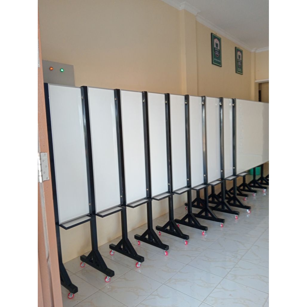 

Papan Tulis Sekolah ( Khusus Dalam Kota )