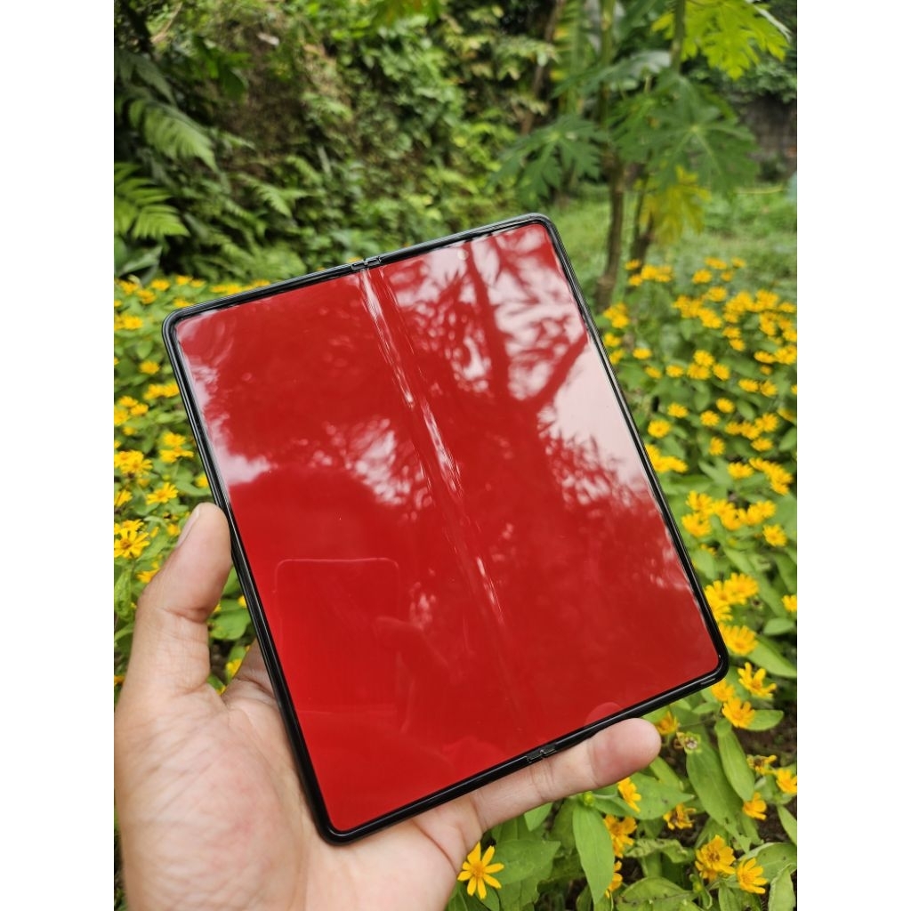 lcd dalam samsung z fold 3