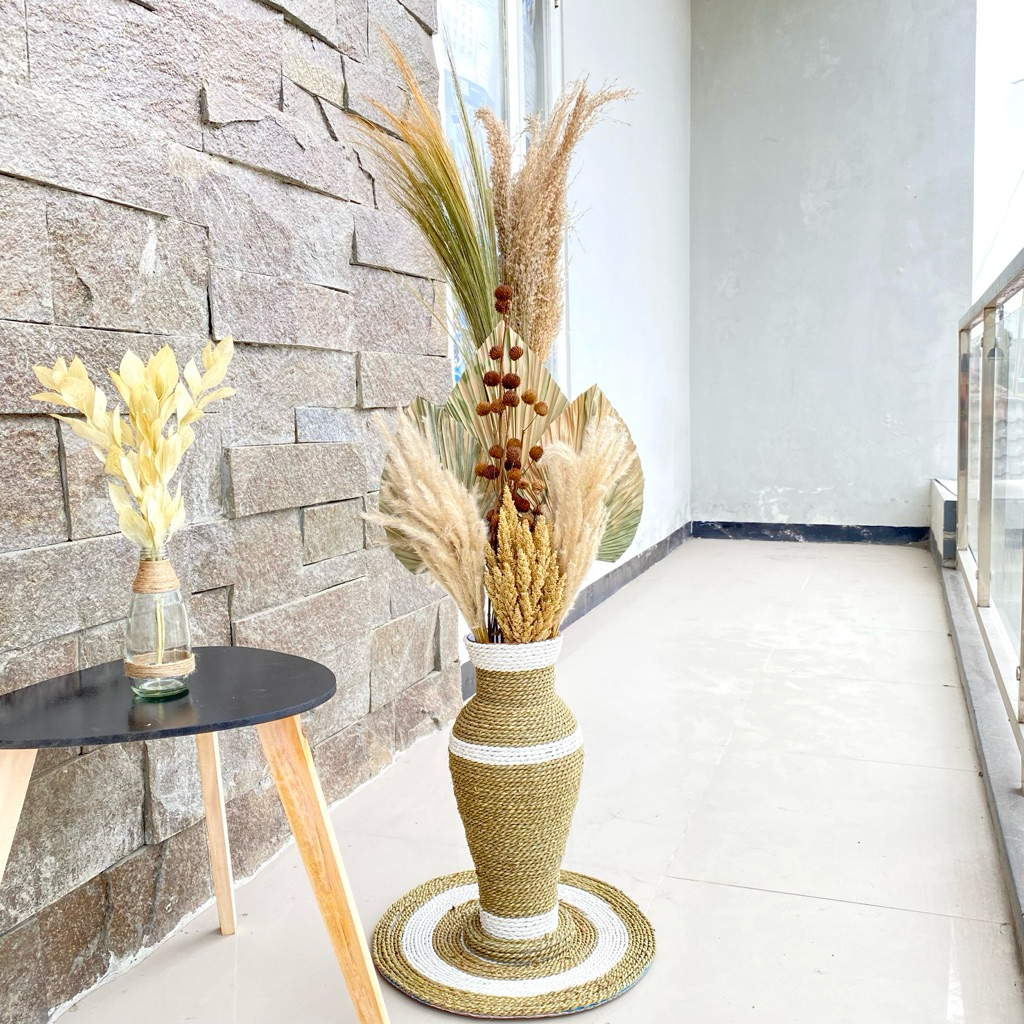 Paket Bunga Kering dan Pot/ Pampas/ Daun Palem Kering