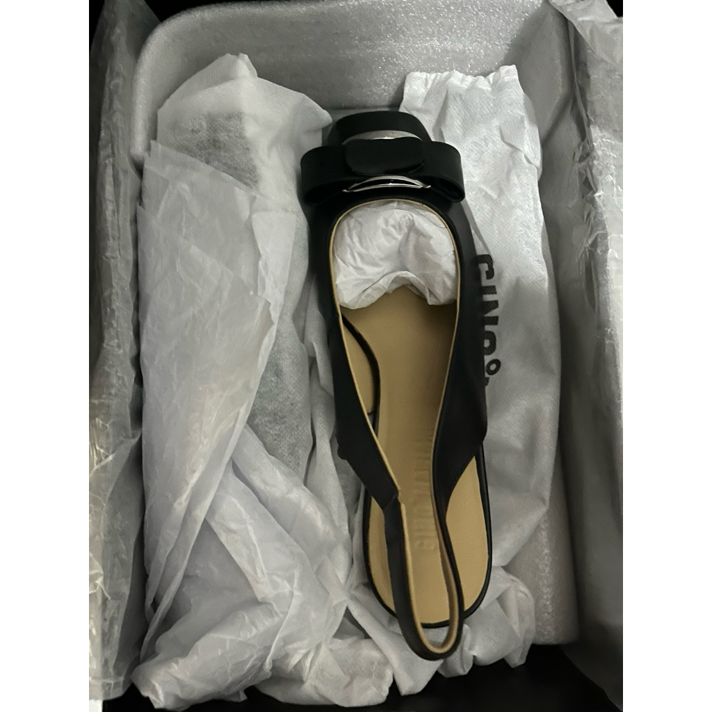 sepatu wanita gino mariani