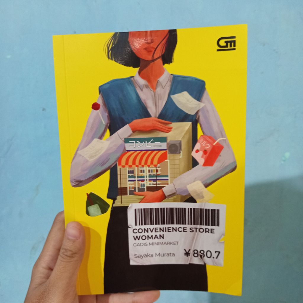 Convenience Store Woman (Sayaka Murata)