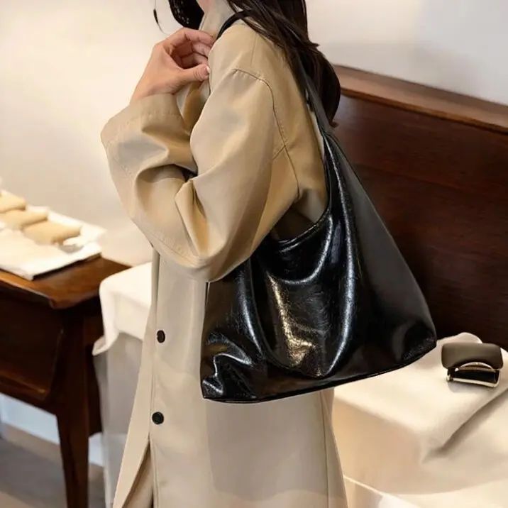 Tas Totebag Kuliah Wanita Estetik Muat Laptop Sintetis Leather Premium / Totebag Kuliah Wanita Aesth