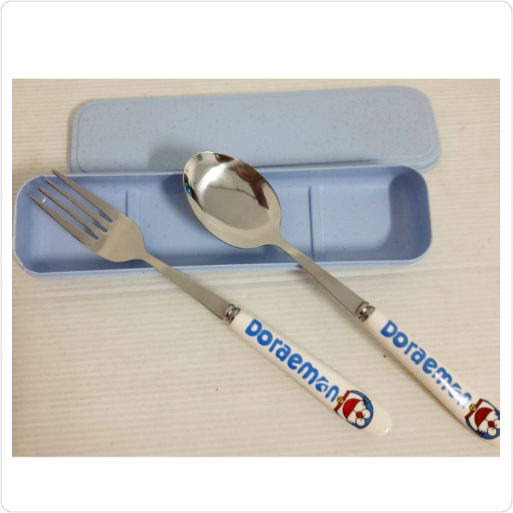 Sendok Set Garpu gagang Keramik  + Tempat sendok  Doraemon LOL Anak dan Dewasa