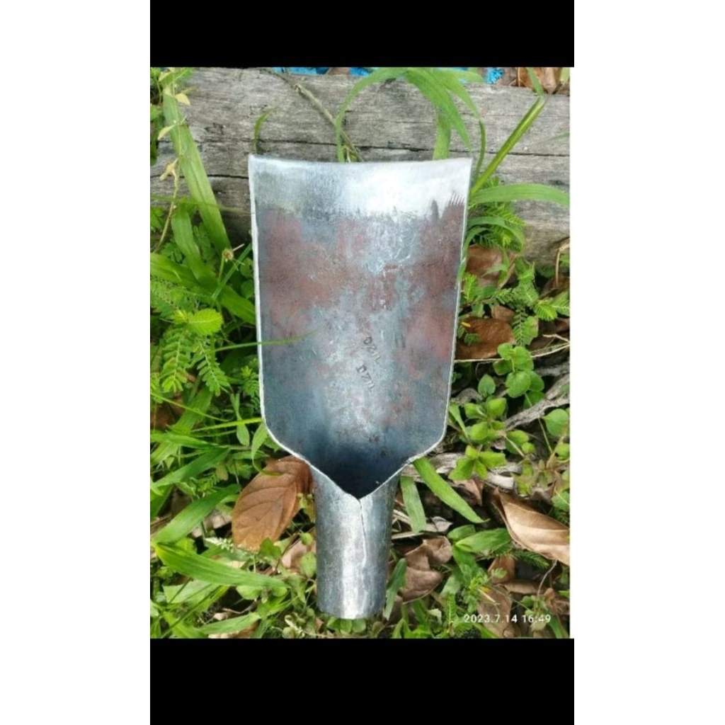 Tembilang/Linggis brongsong ukuran jumbo buat Tanah