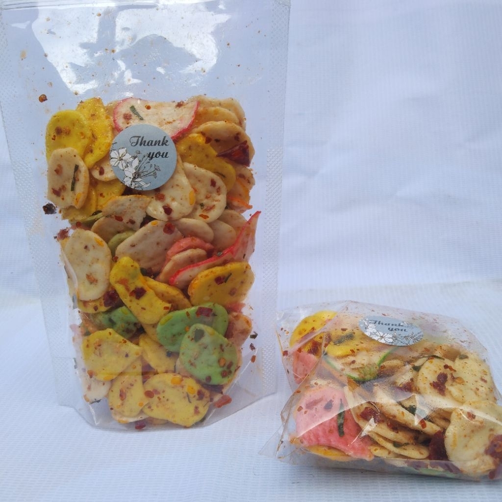 

kerupuk bawang/kerupuk warna pedas daun jeruk bumbu melimpah/seblak kerupuk bawang original daun jeruk isi 1kg 500gr 250gr