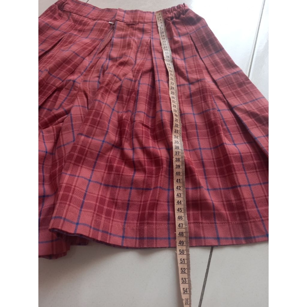 rok kotak seragam SD Penabur size L preloved