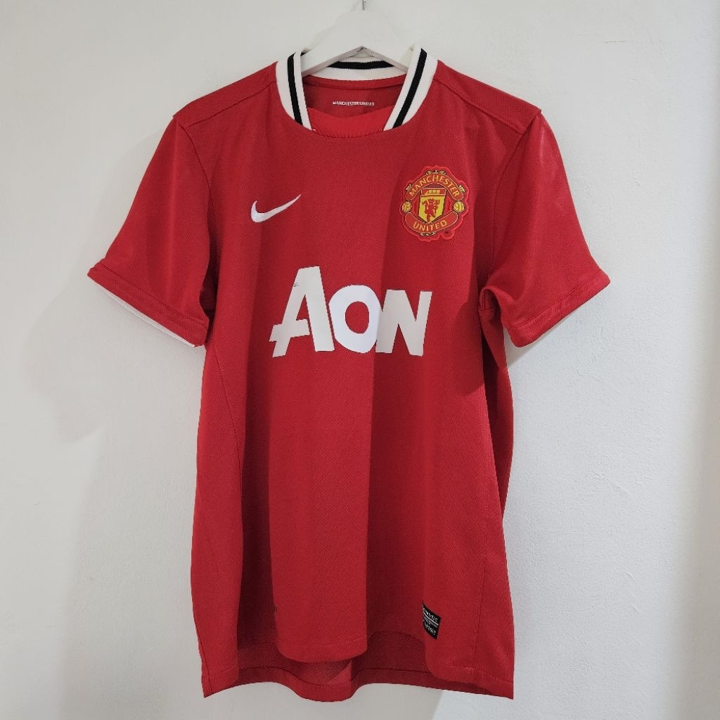 PRELOVED Classic Home Jersey Manchester United 2011/2012 Darren Fletcher 100% original (Beli di MU s