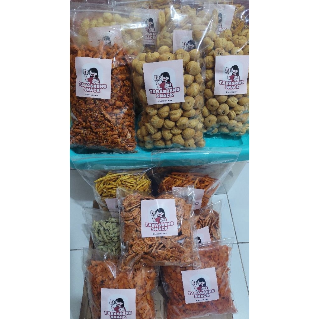 

[Tabasreng Snack] Setengah Kilo Basreng stik, Basreng coin, Stik Talas, Soes Coklat, dan Makaroni