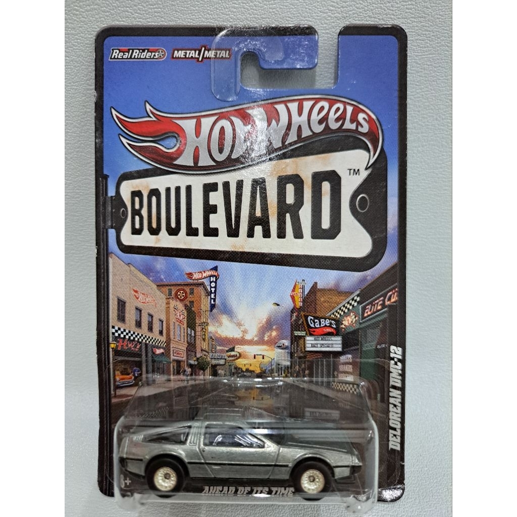 Hot Wheels Boulevard Delorean DMC 12