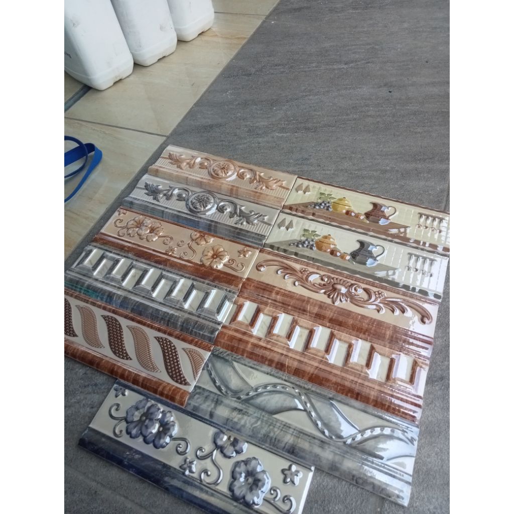 List Keramik Dinding 8×25cm List Dinding Mewah Lis Dinding Import Murah List kamar mandi