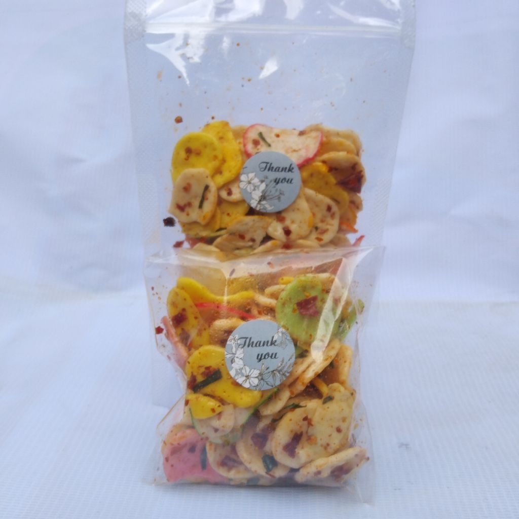 

KRUPUK SEBLAK BANTET KENCUR 250 gram / SNACK KILOAN MURAH / KERUPUK BANTET / SEBLAK BANTAT