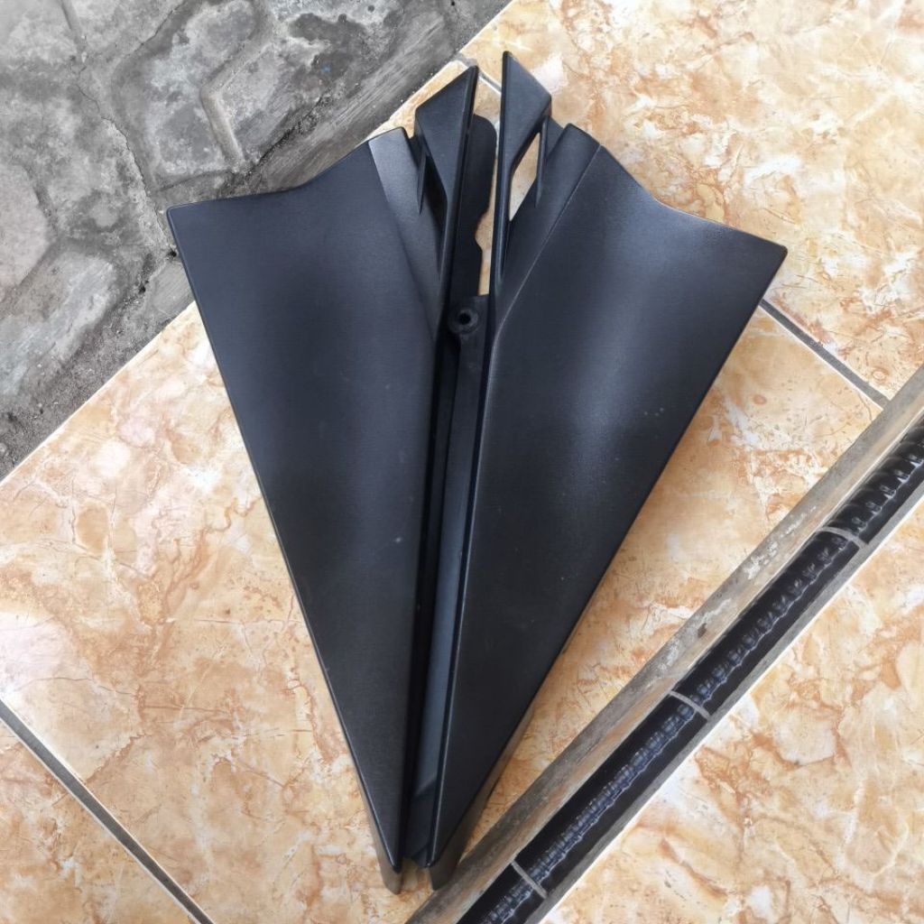 Tutup aki kanan kiri Vixion nvl nva