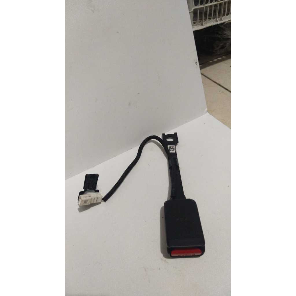 Lock Safety Belt Seat Belt Sabuk pengaman Jok depan Universal