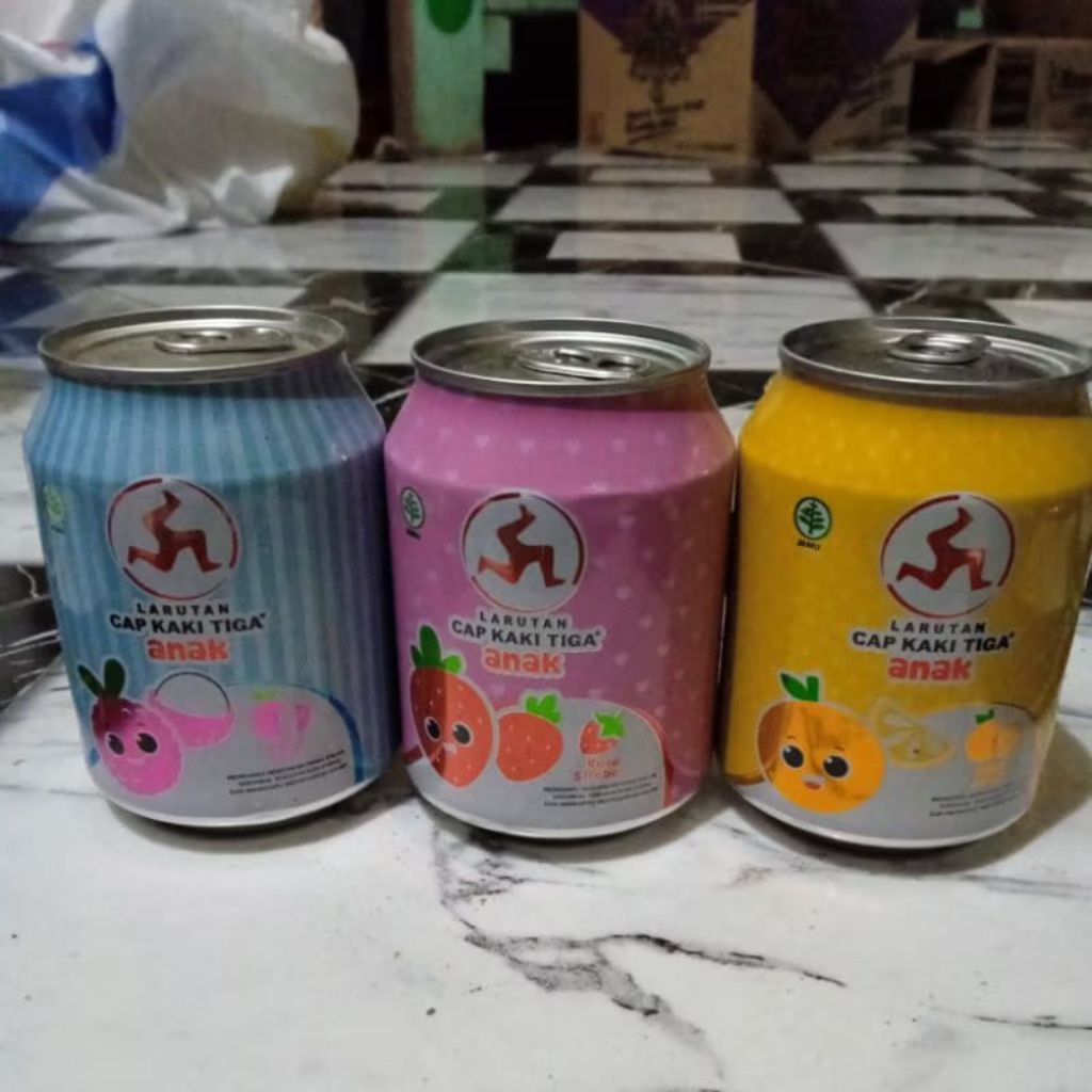 

Larutan kaki Tiga Anak