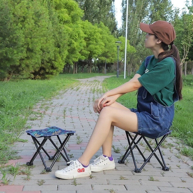 MEYMEY Kursi Lipat Kecil Bangku Lipat Portable| Kursi Nongkrong Angkringan| Kursiserbaguna