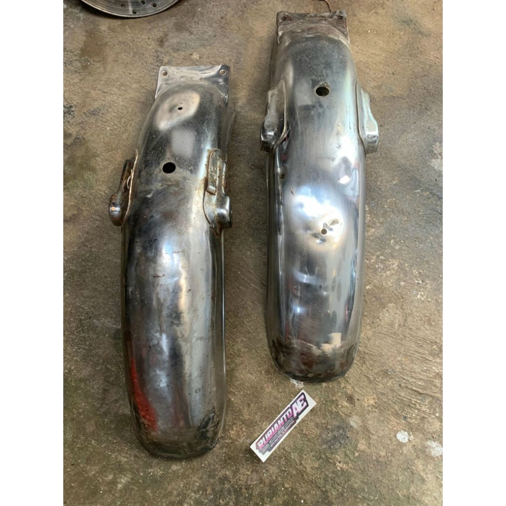 Spakbor belakang gl100 original repair