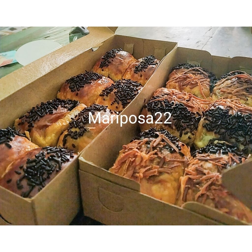 

Bolen Pisang Tape Keju Menul Lumer BOLEN PISANG LEMBUT