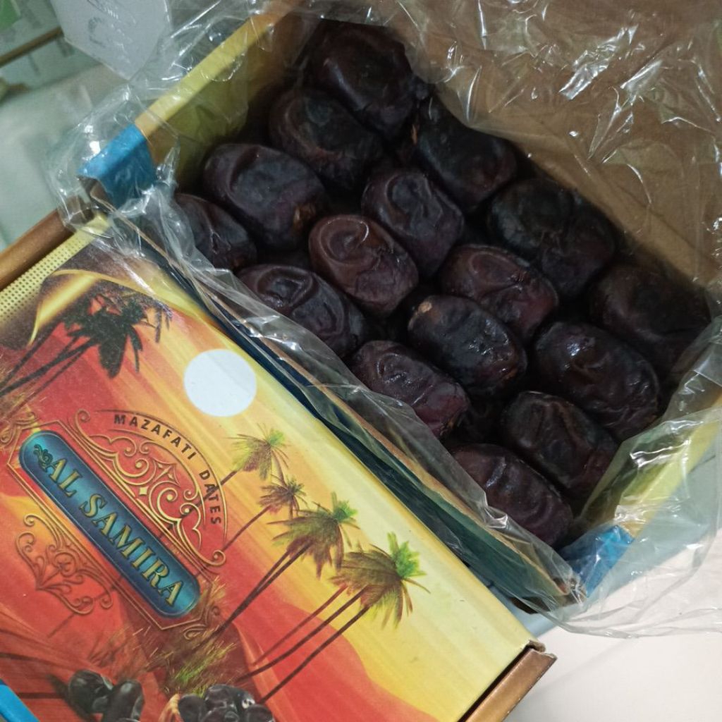 

Kurma Anggur Humaira | Al Samira Best Seller | Kurma Anggur Humairoh @urwahstore : Grosir Jual Kurma Anggur di Medan