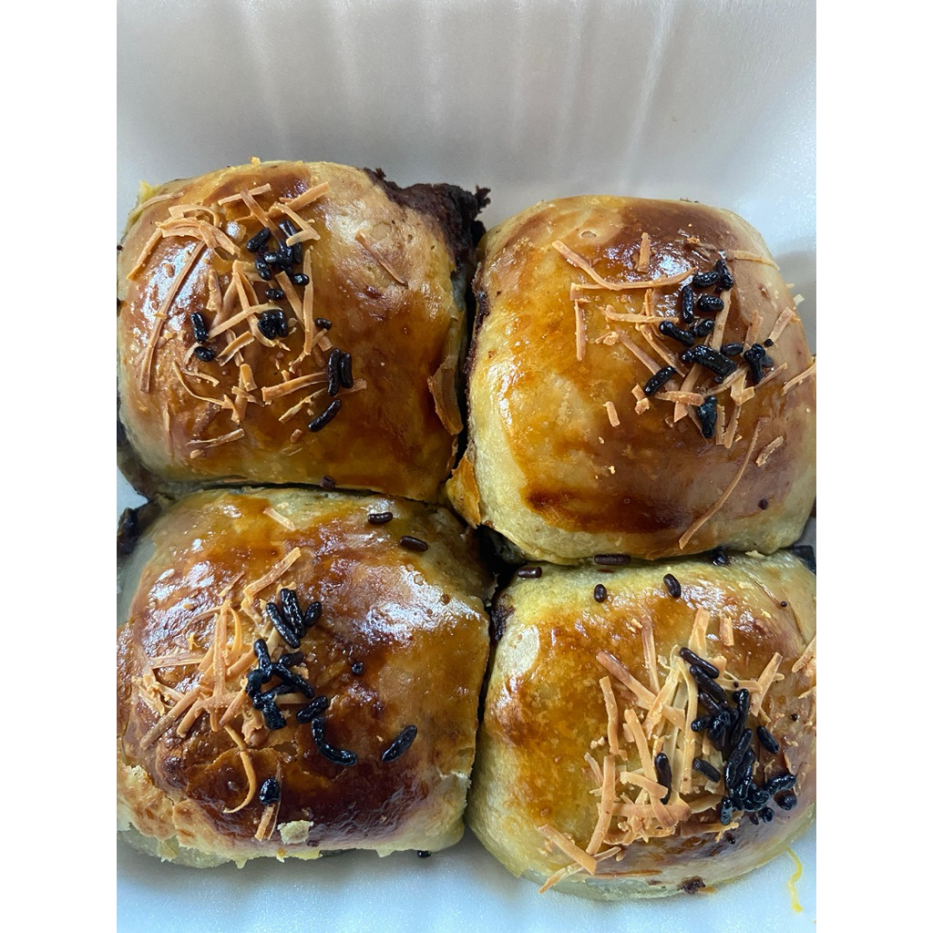 

Bolen Pisang coklat Lumer Ukuran Jumbo Isi 6pcs