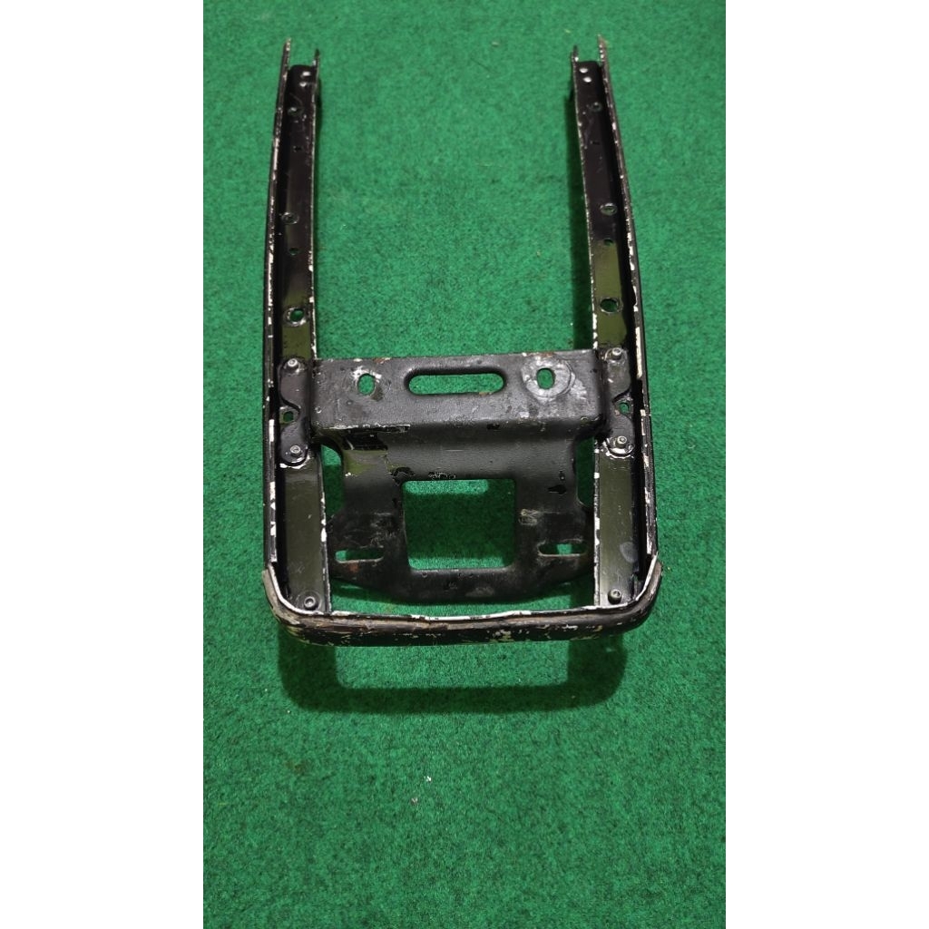 lis body belakang honda gl pro/max ori copotan