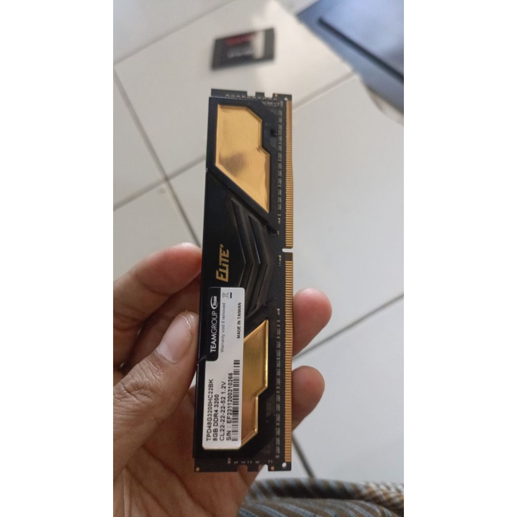 RAM ELITE TEAM GROUP 8GB DDR4 3200.
