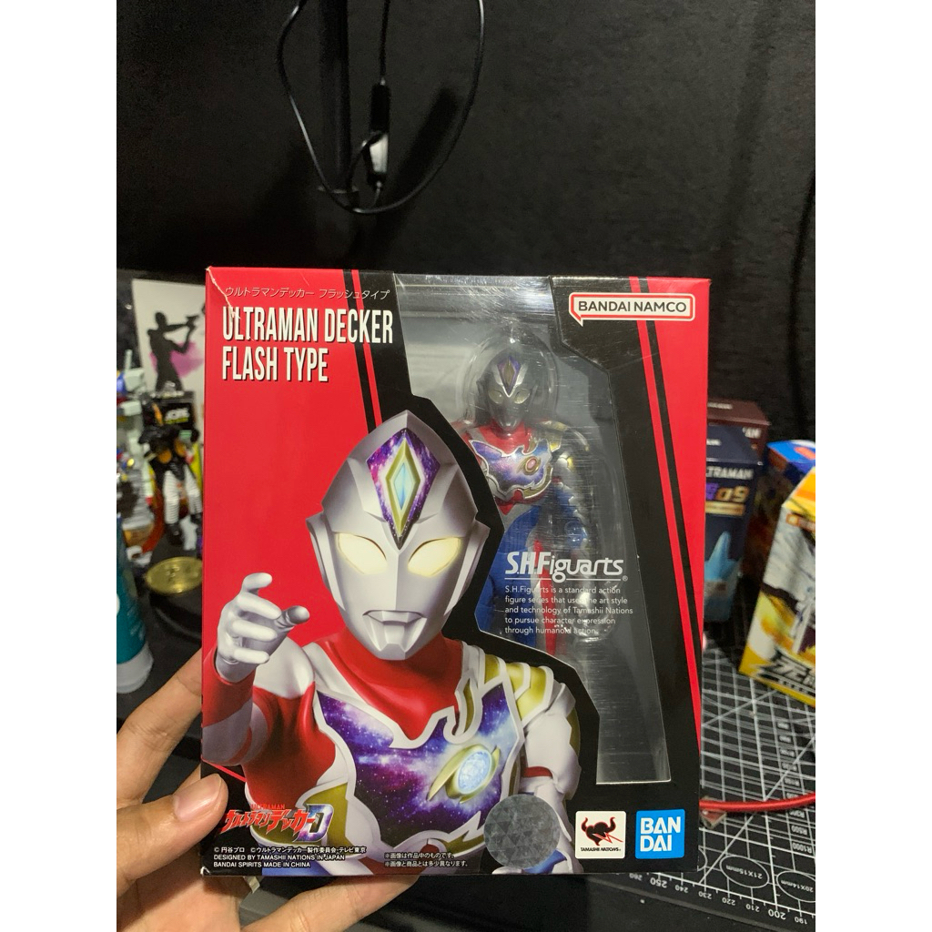 SHF Ultraman Decker BIB